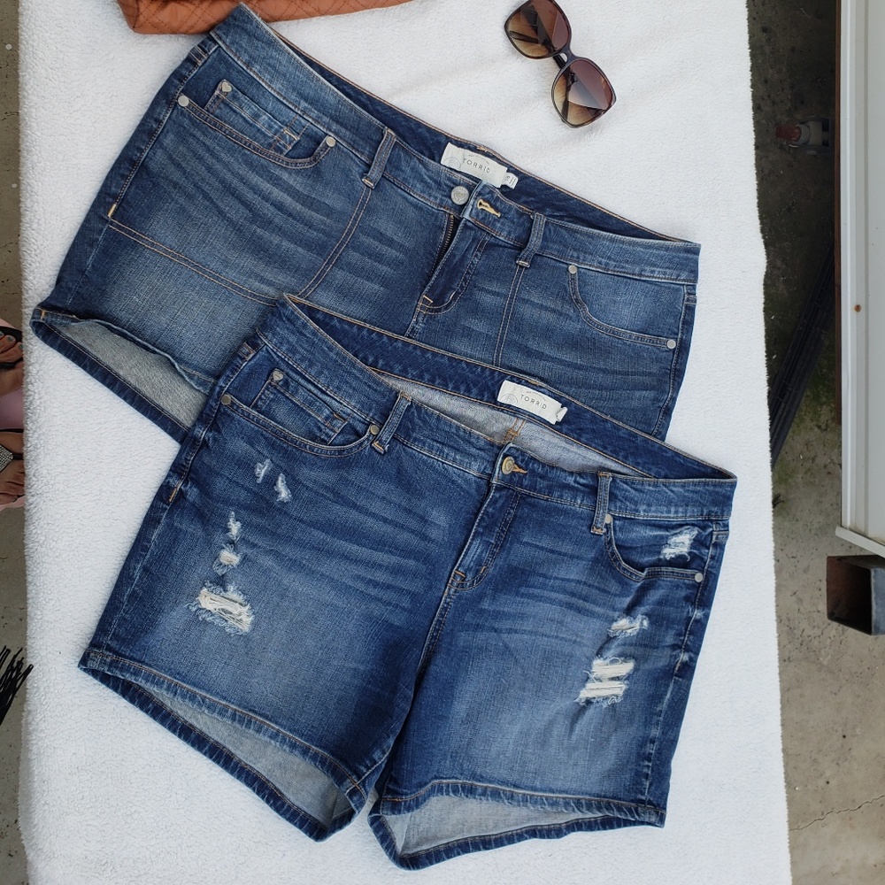 Torrid Shorts Bundle Size 18